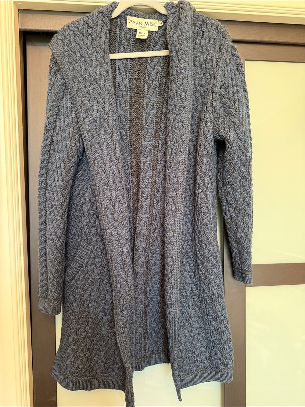 Women's Gray Cable Knit Open Cardigan